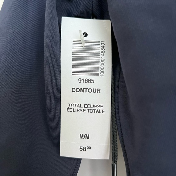 Aritzia Babaton NWT navy blue body suit with Dee V neck and shoulder add - Picture 4 of 4